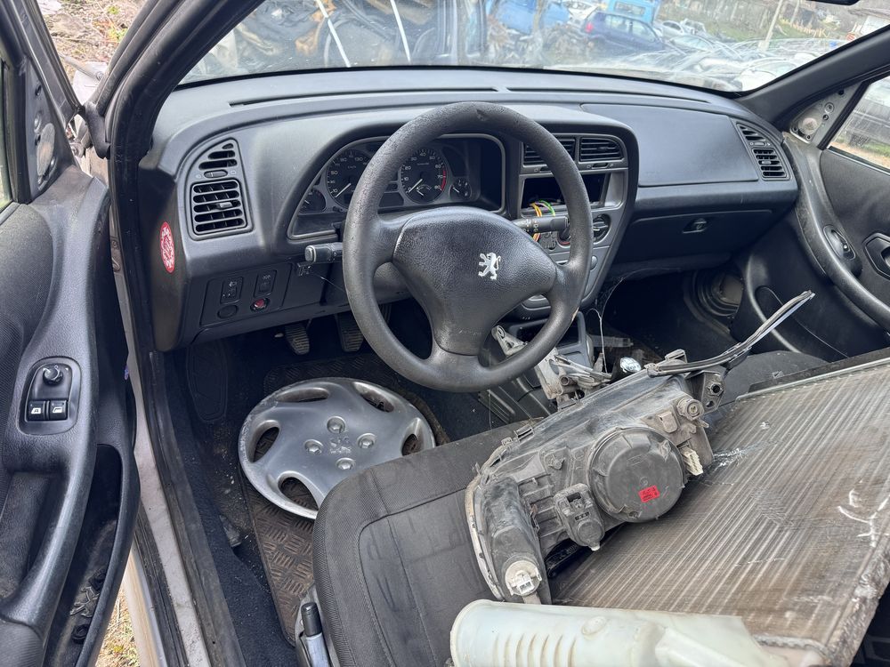 Peugeot 306 1.8i 16v 110hp 1999г На Части