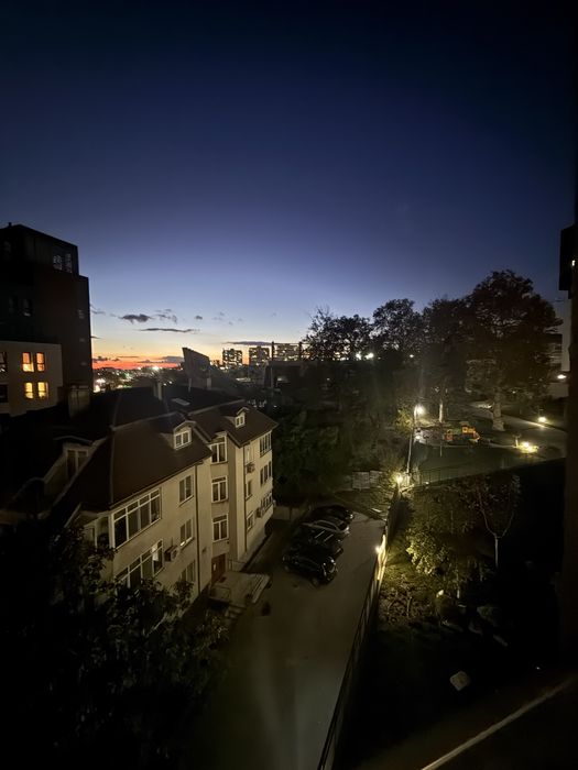 Продава се Тристаен апартамент в Варна, Бриз - 130 кв.м за 3000 €/кв.м - Снимка #12