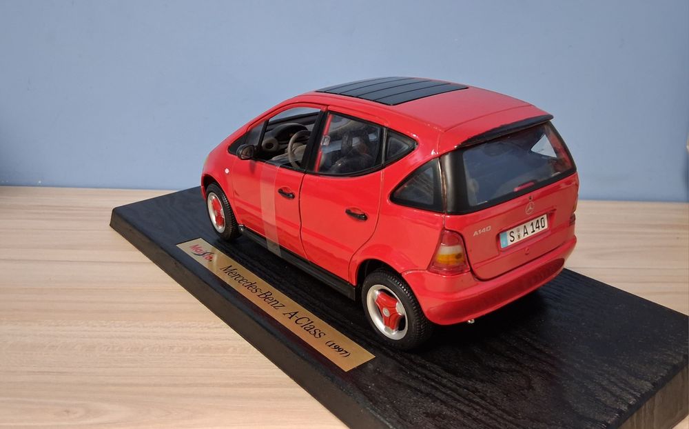 Mercedes-benz A class 1:18 Maisto