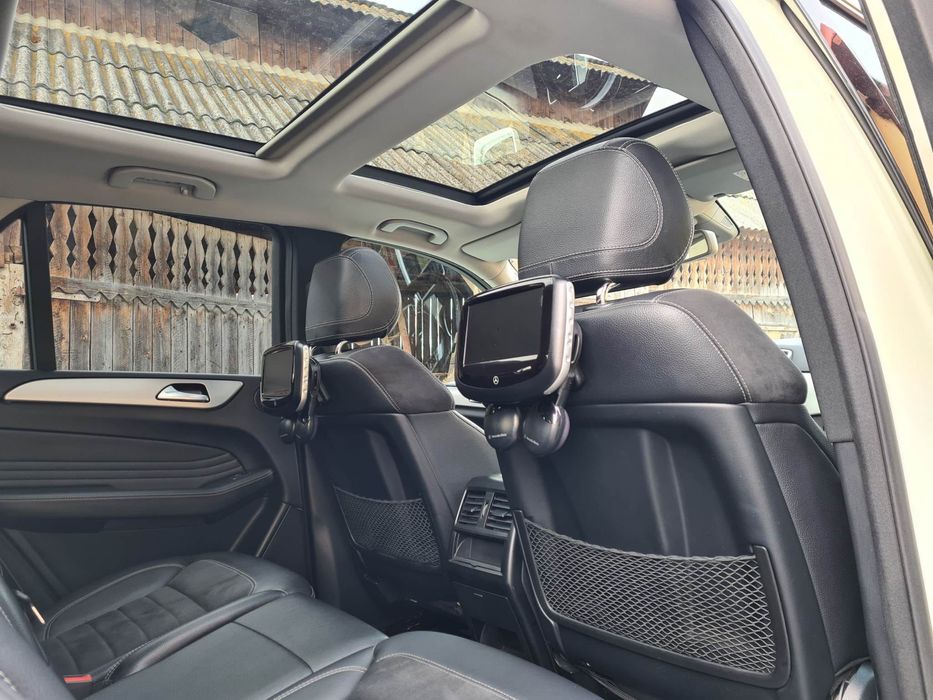 Mercedes ML350 an fabricatie 2012 motor 3.0Diesel 258CP Pachet AMG