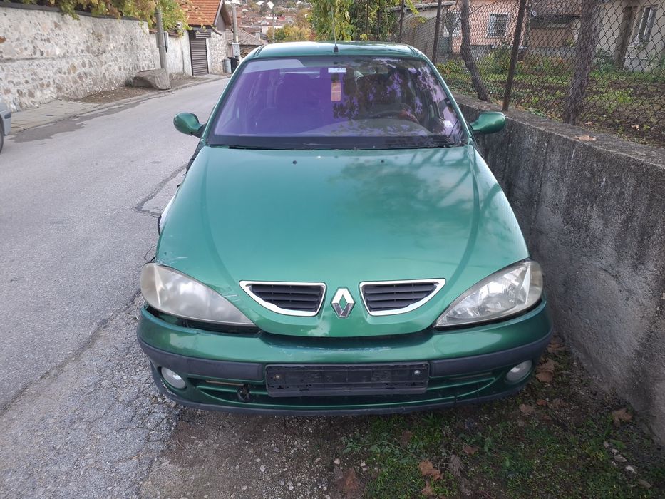 Рено Меган 1.6 16v