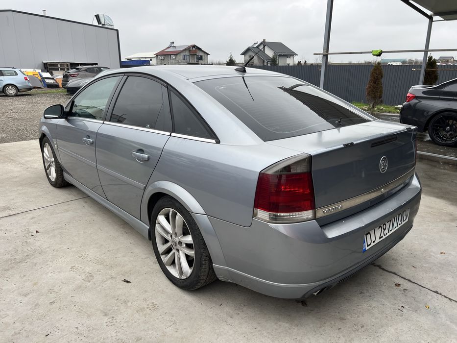 Opel Vectra C 1.8 benzina / manuala / 2006