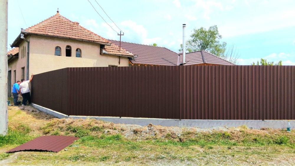 Vand garduri și porți