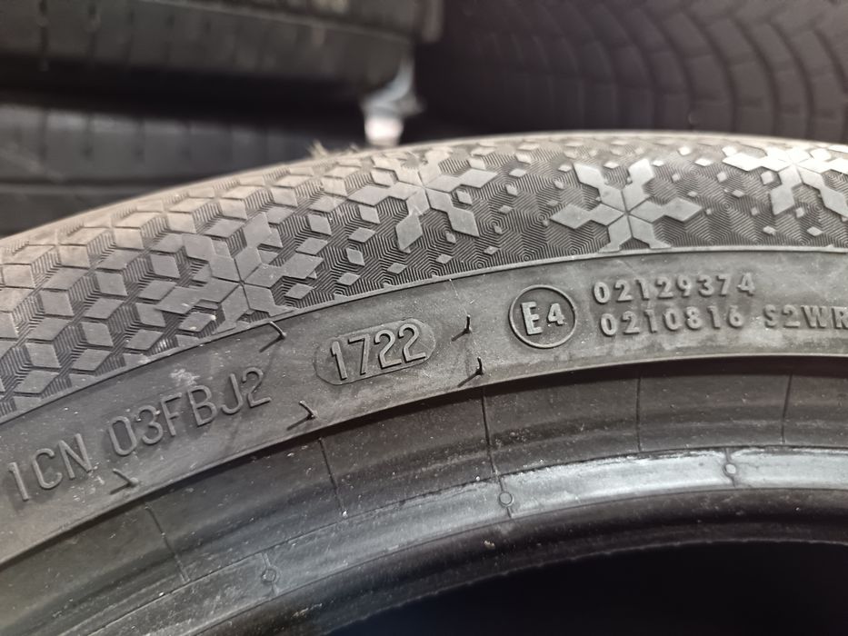 Anvelope MS iarna 225 55 18 continental 2022 8mm
