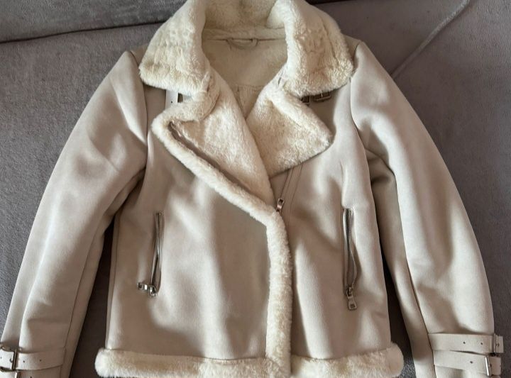 Продам дублёнку б/у в отличном состоянии.