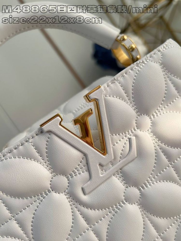 Geanta Louis Vuitton Capuciness