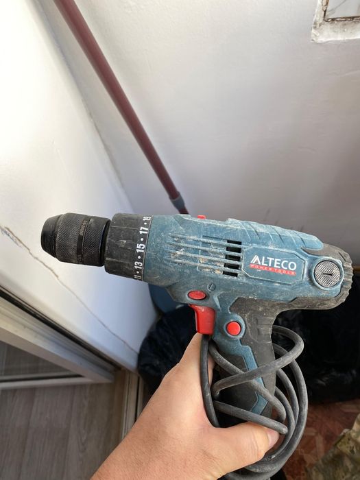 ALTECO дрель-шуруповерт D 300-10 MC D 0328