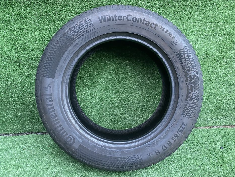 Set 2 anvelope Iarna 225 65 R17 102H Continental WinterContact TS870P