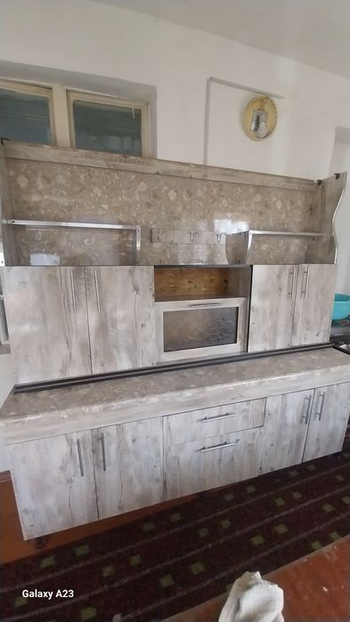 Кухонный шкаф в идеальном состоянии