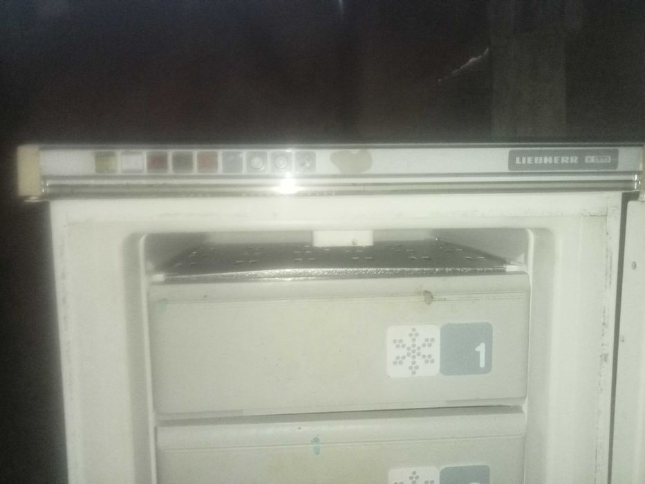 Congelator liebherr7 sertare stare buna.in stei bihor