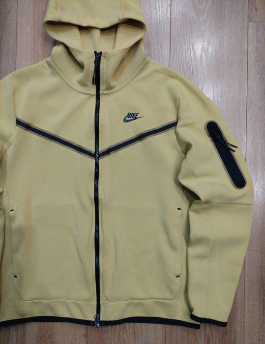 Nike tech fleece горнище мъжка оригинален