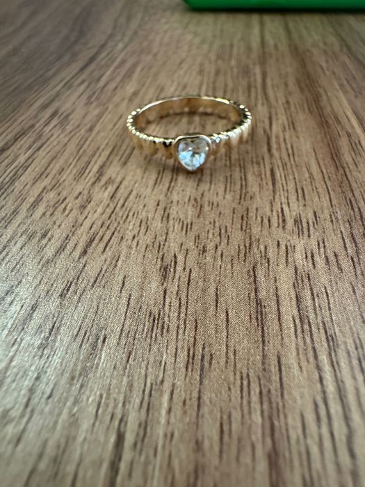 Super inel inoxidabil