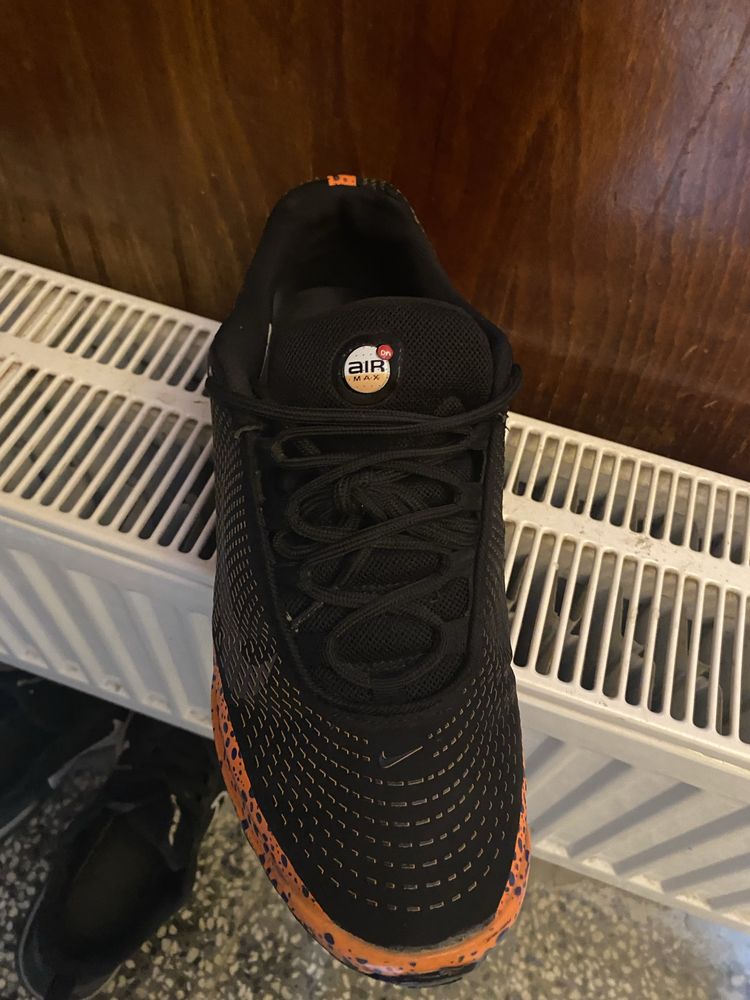 Обувки nike DN!!