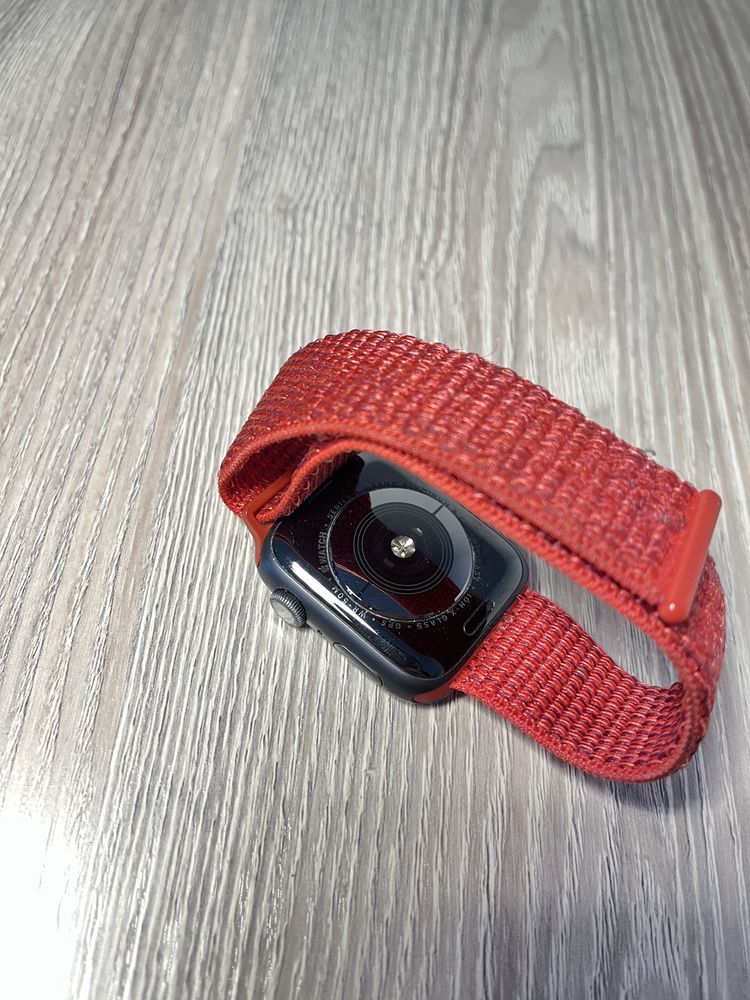 Apple watch series 5