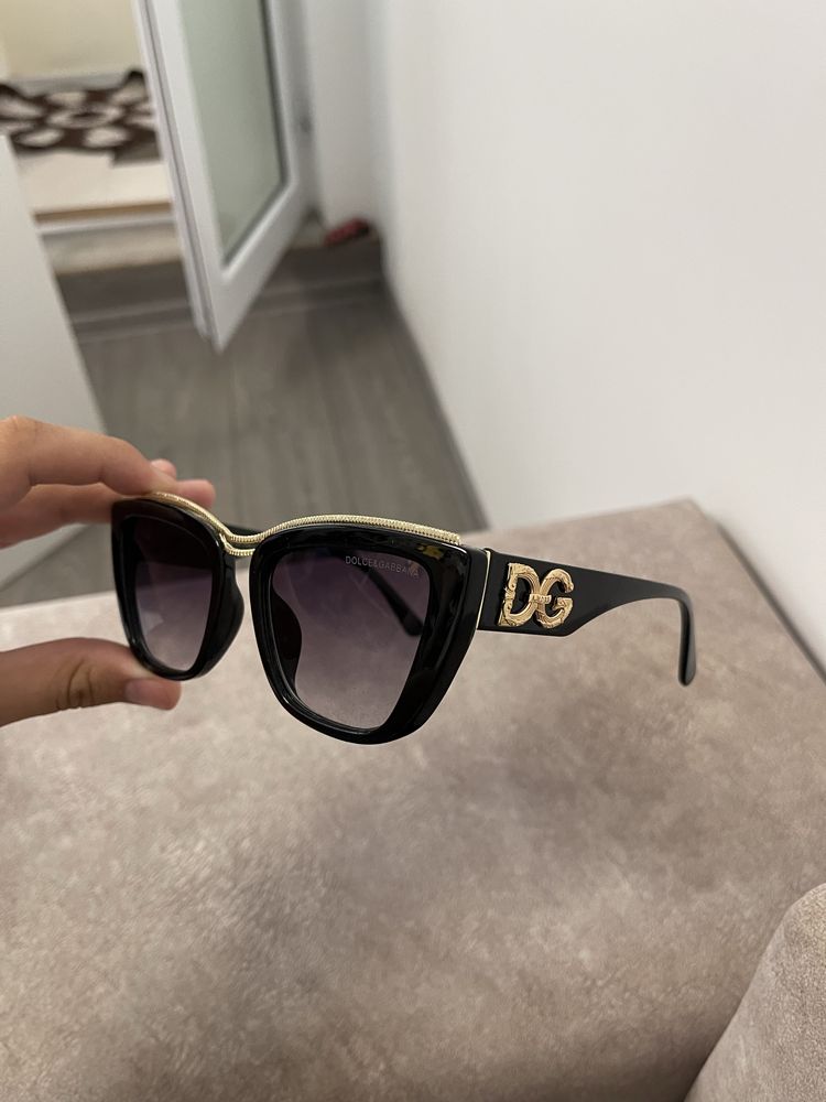 Ochelari de soare dolce gabbana noi