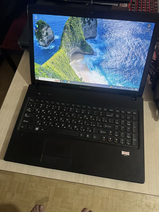 Продам Ноутбук Lenovo g570 Core i3