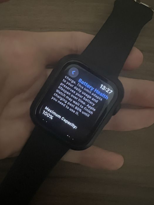 Чисто нов, оригинален Apple Watch SE, 2nd generation