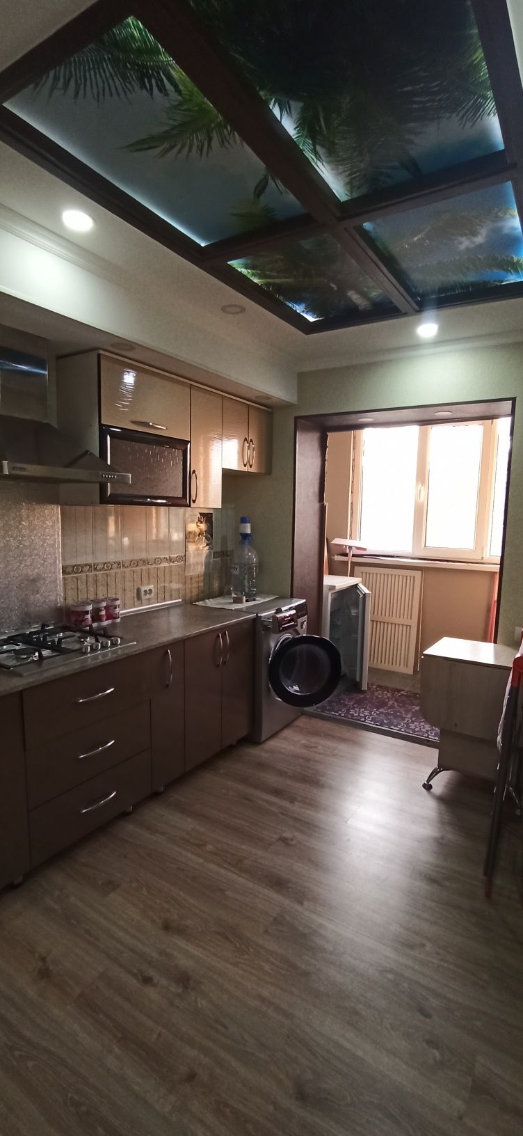 Продам 1/4/4 Лисунова, кирпич