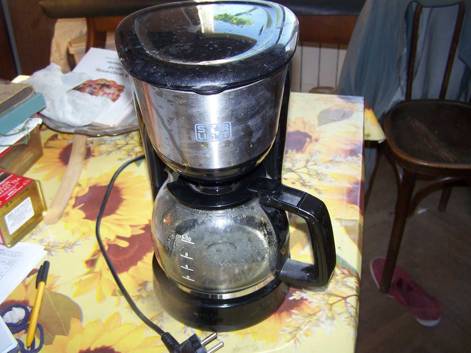 vand aparat de cafea cu filtru
