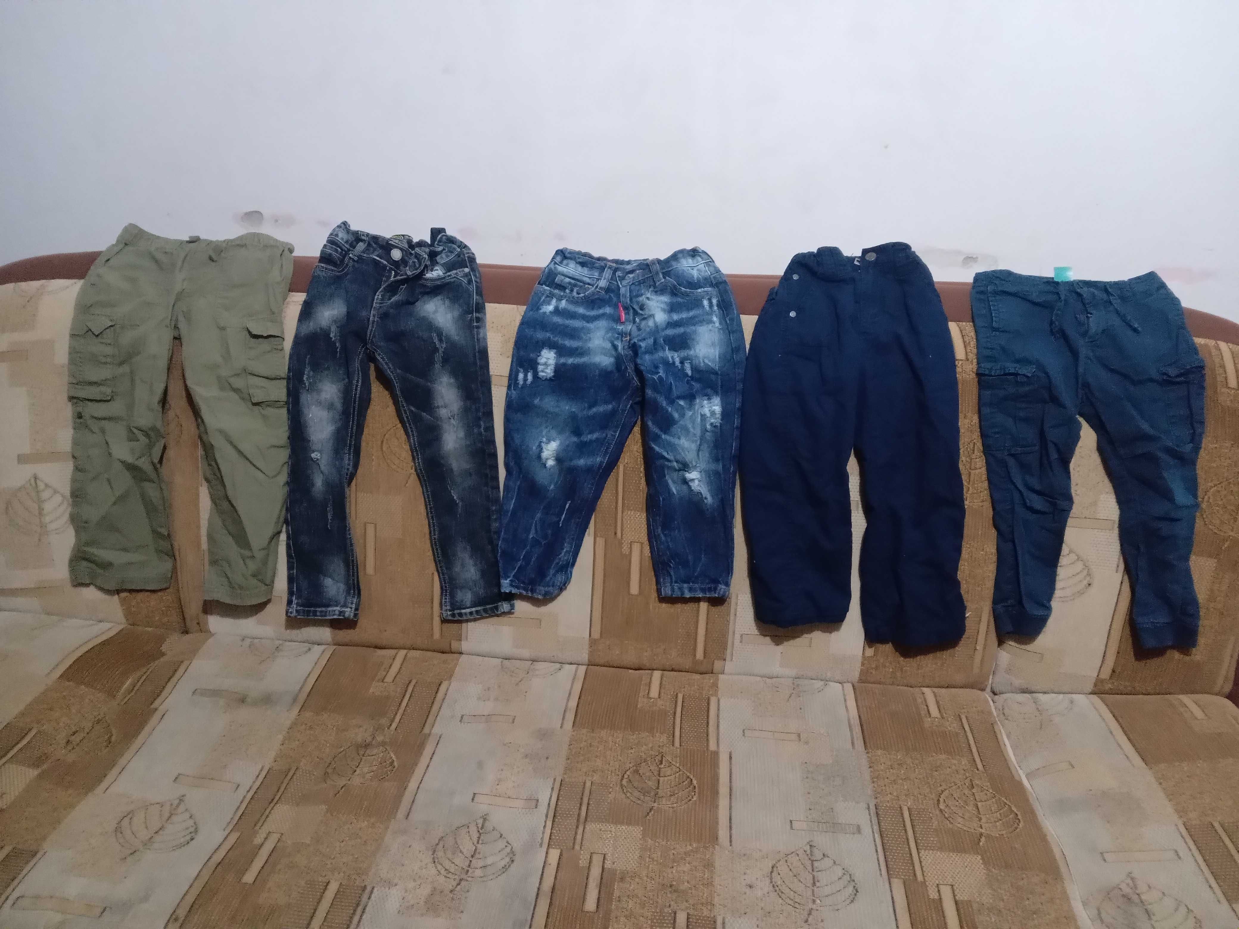 Lot pantaloni băieți 98/104