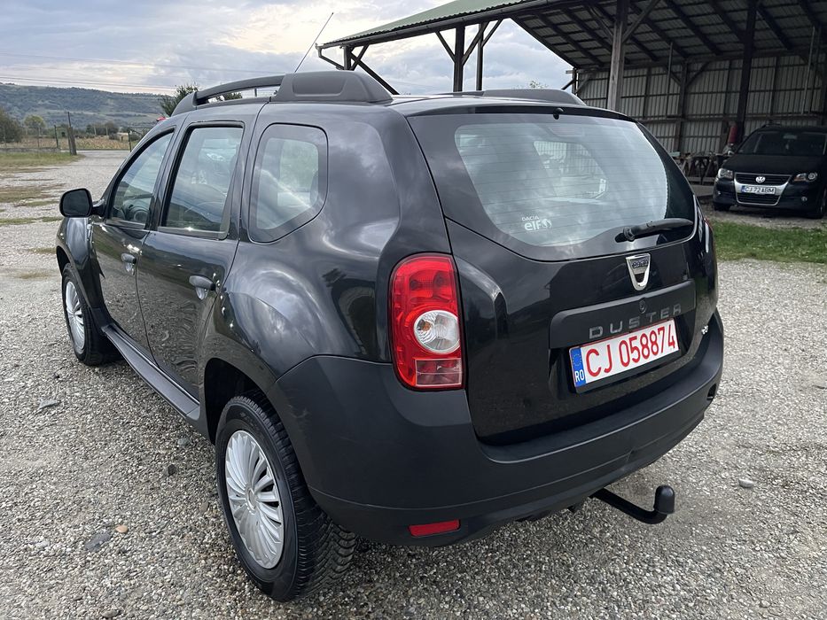 Dacia Duster 4x4 motorizare 1.5 diesel an 2011