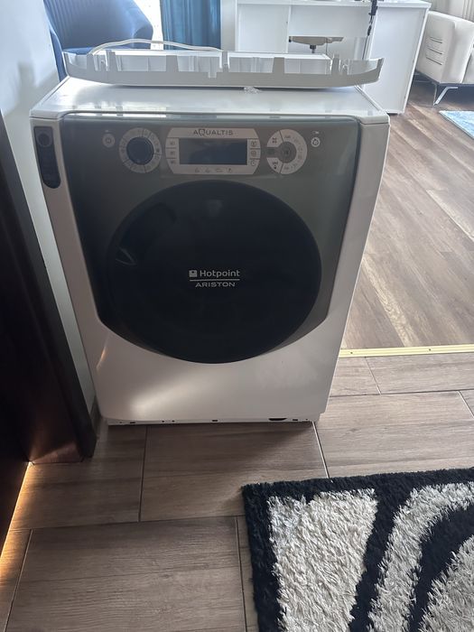 Masina spalat Ariston HotPoint Aqualtis