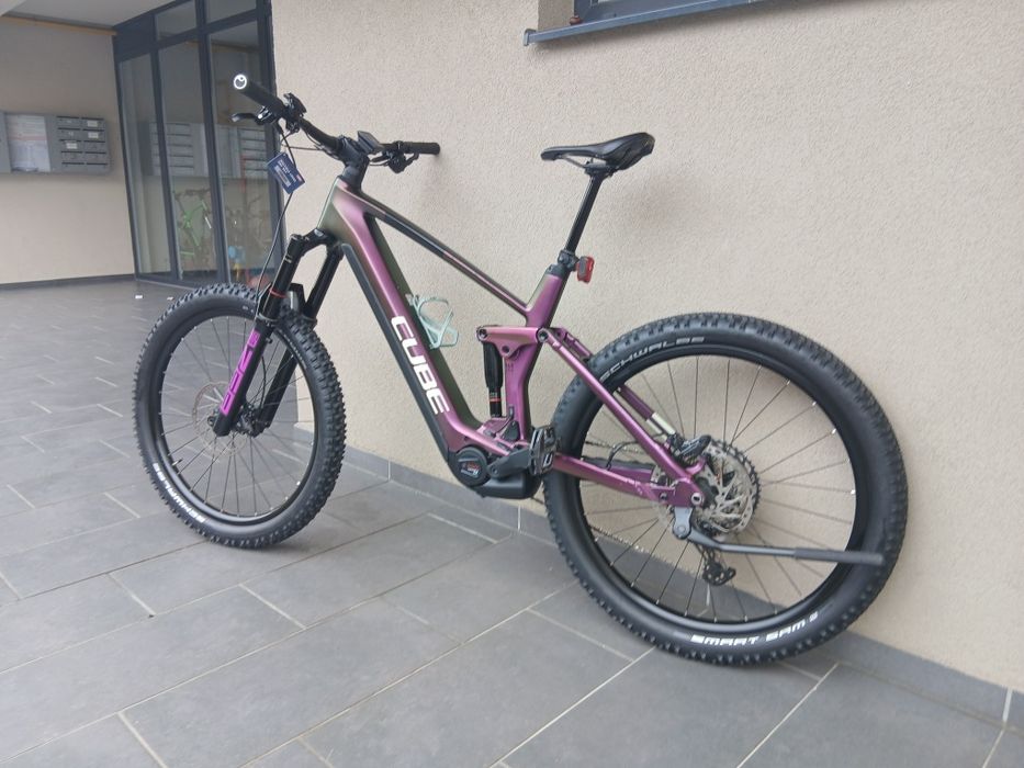 Full Suspension Electric 27.5er Carbon Bosch CX Smart CUBE 160 mm 750w