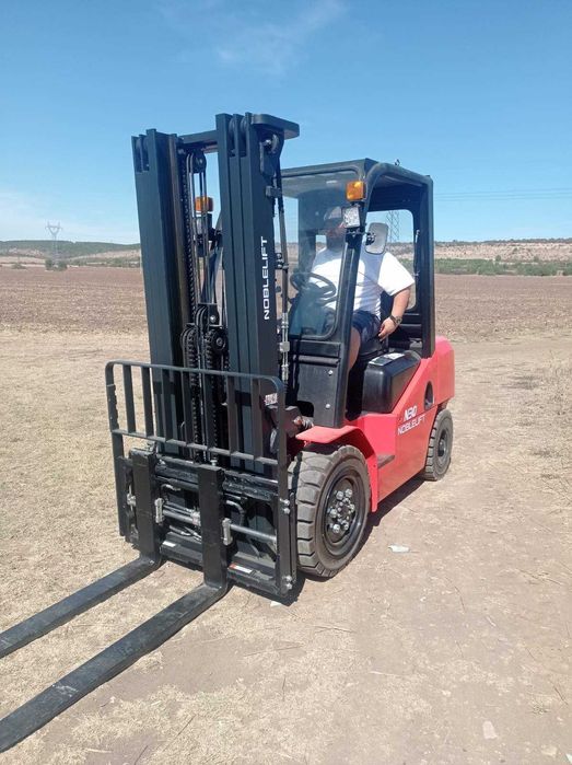 Продавам или давам под наем газокар 3800 кг.