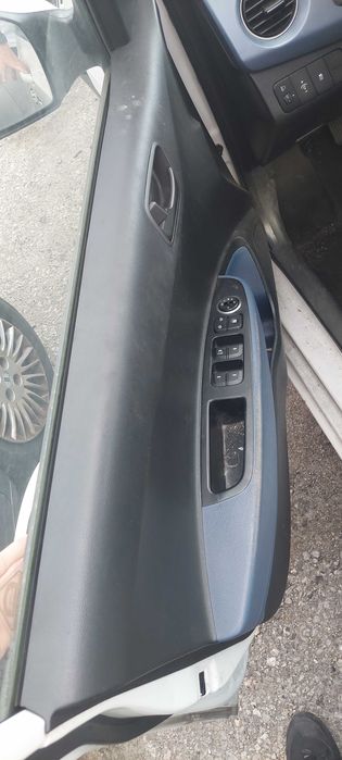 Hyundai i10 1,0 i , Хюндай И10 на части! 
Май 2014