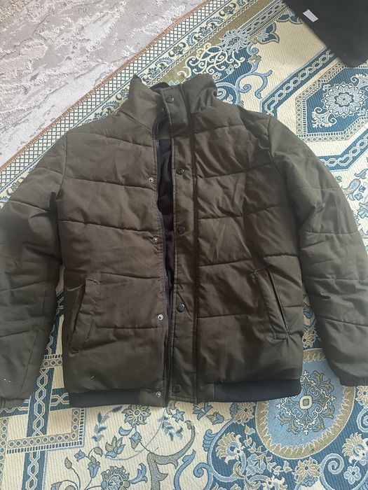 Зимний куртка сатылады