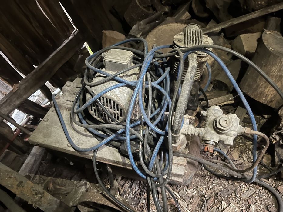 Compresor cu motor trifazic