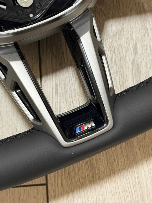 Volan BMW M SERIA 5 / SERIA 7 / X3 / G60 / G70 /G45 Nou si Original