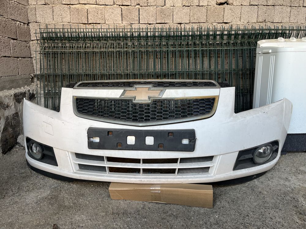 Chevrolet Cruze oldi banfer