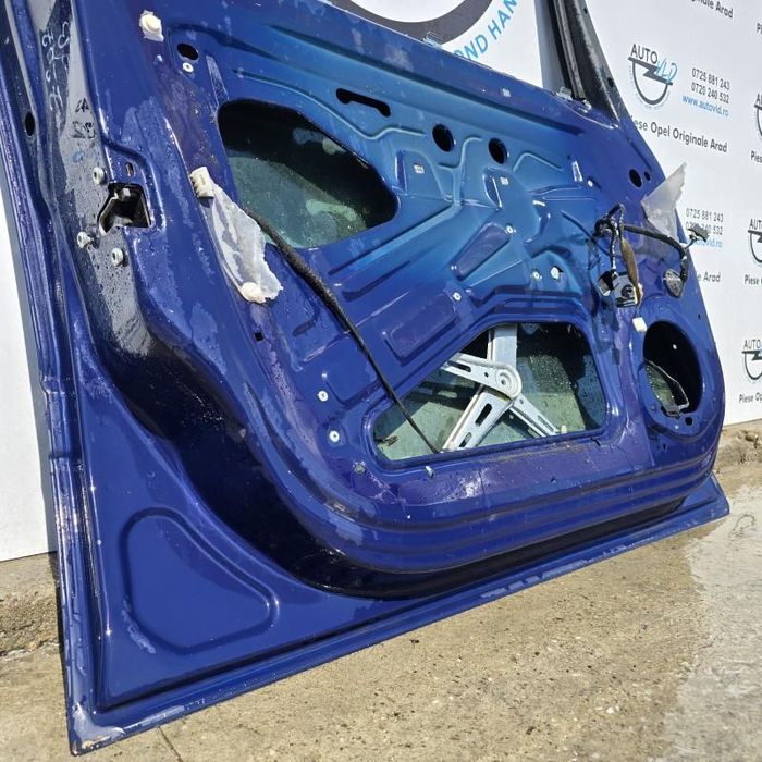 Portiera usa fata stanga Z20Z Opel Zafira B