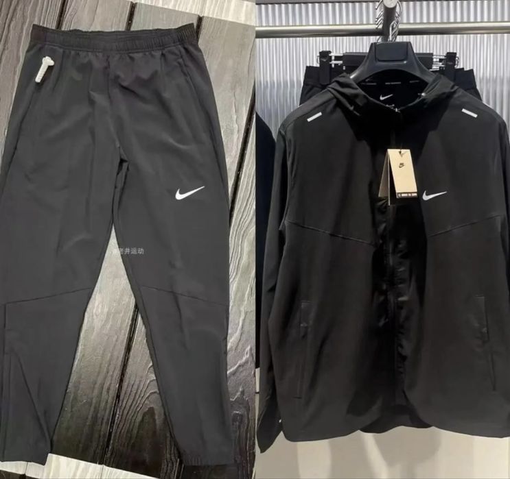 Спортни екипи Nike