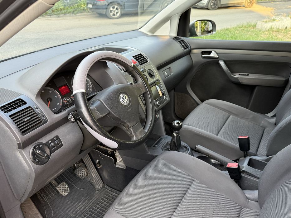 Vw Touran 1.9 7 locuri recent adus in tara