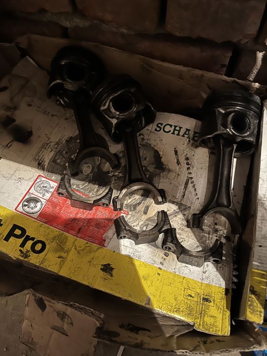 VW T5 буталао с биела 2.5TDI 174hp