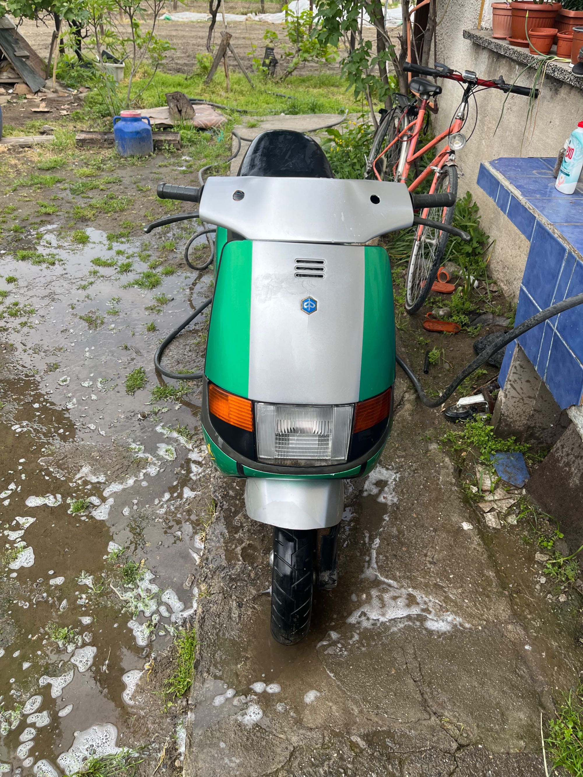 Скутер piaggio sfera 50 2t s dokomenti