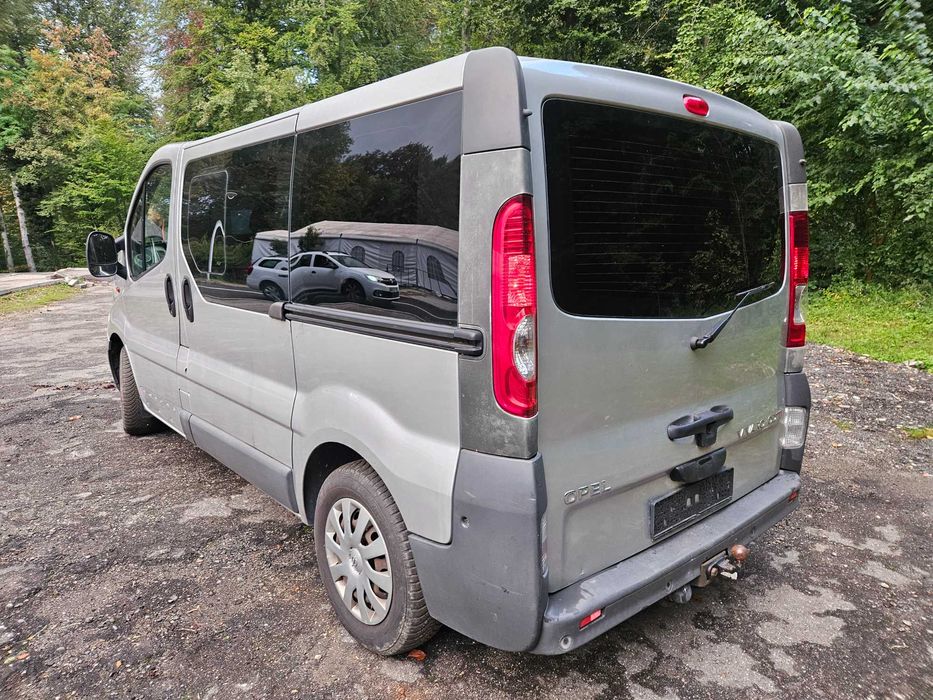 Opel Vivaro 8+1  2014 Euro 5