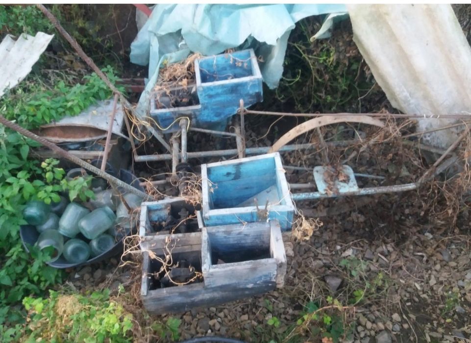 Tocător Jupi, vejiii, tulei, plug, semănătoare, moară porumb cu ciocăn