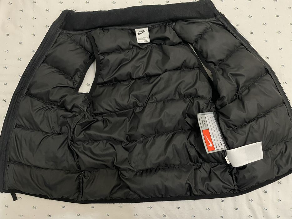 Дамски елек NIKE