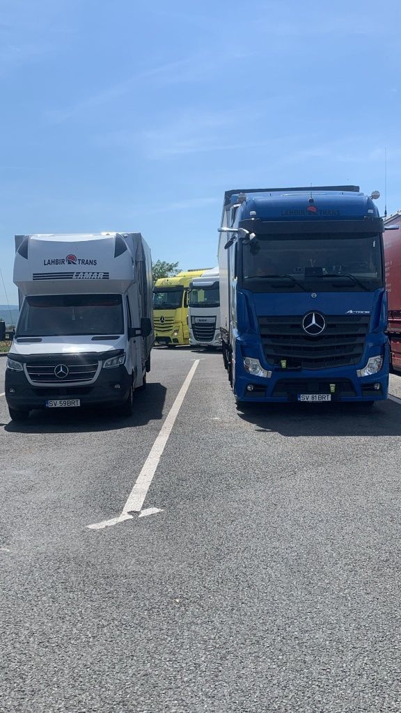 Transport marfa intern și international