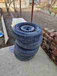 Set jante tabla +anvelope iarna Goodyear Passat /Golf