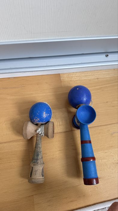 Kendama  2 bucati standard si mare originale jucarie ken dama