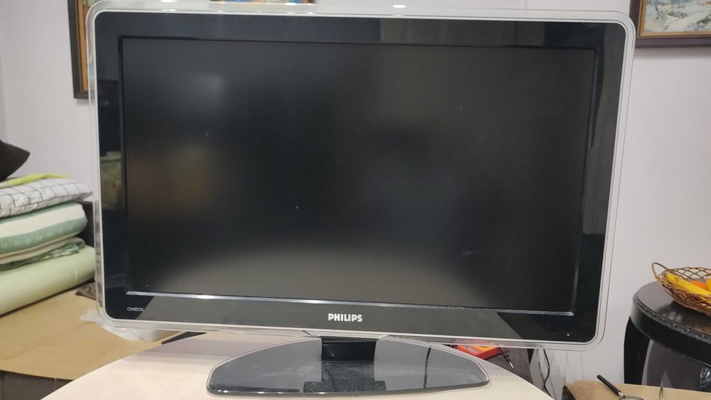 LCD телевизор Philips 37" с проблем в захранването