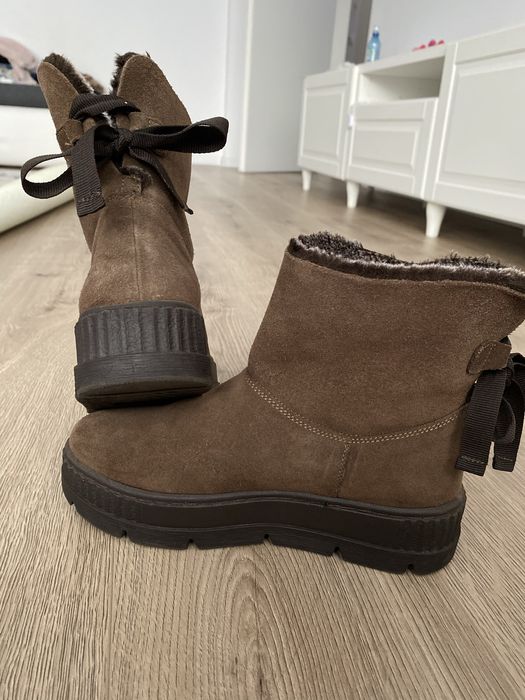 Cizme de iarna imblanite model UGG