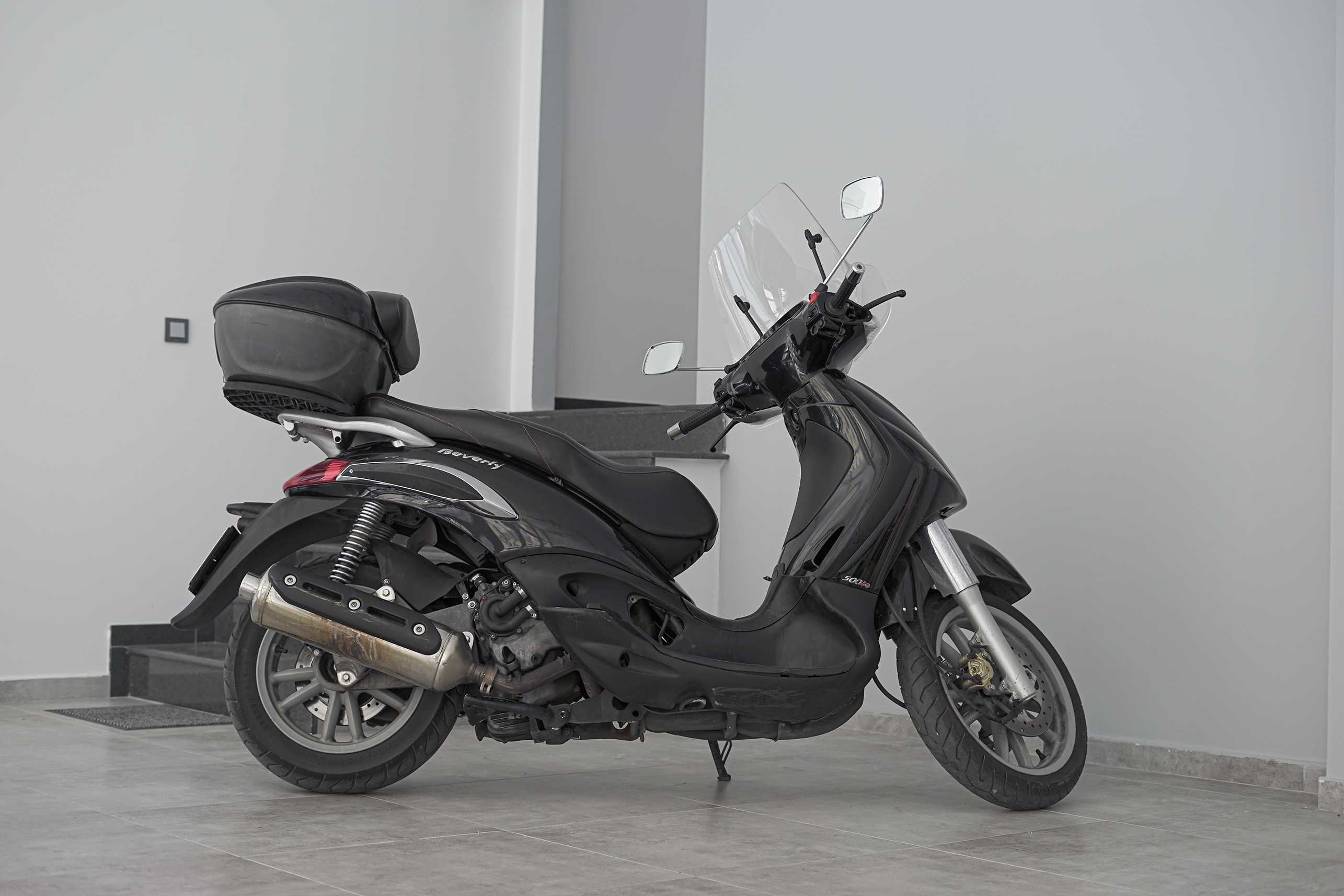 Скутер Piaggio Beverly 500 i.e.