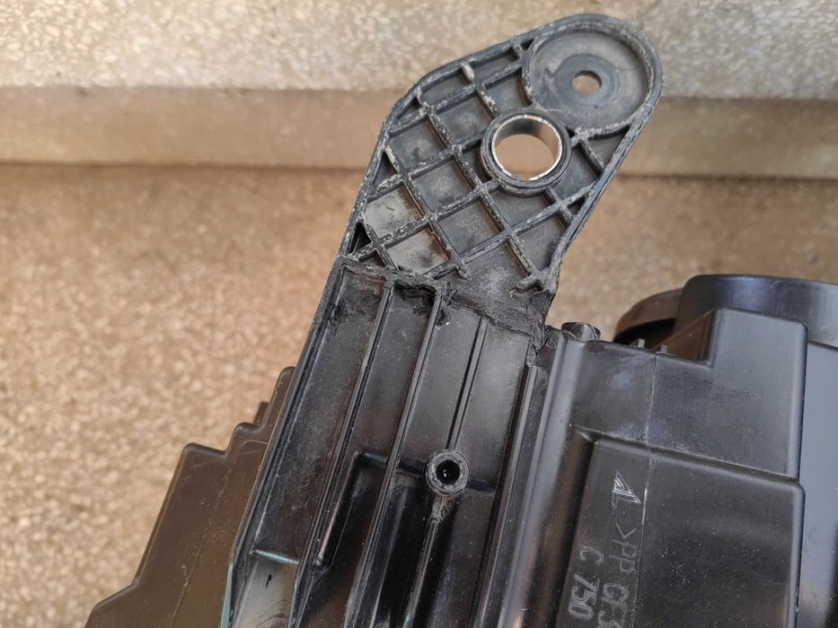 Фар Alfa Romeo Stelvio Bi-Xenon LED ляв Фар Stelvio Оригинален