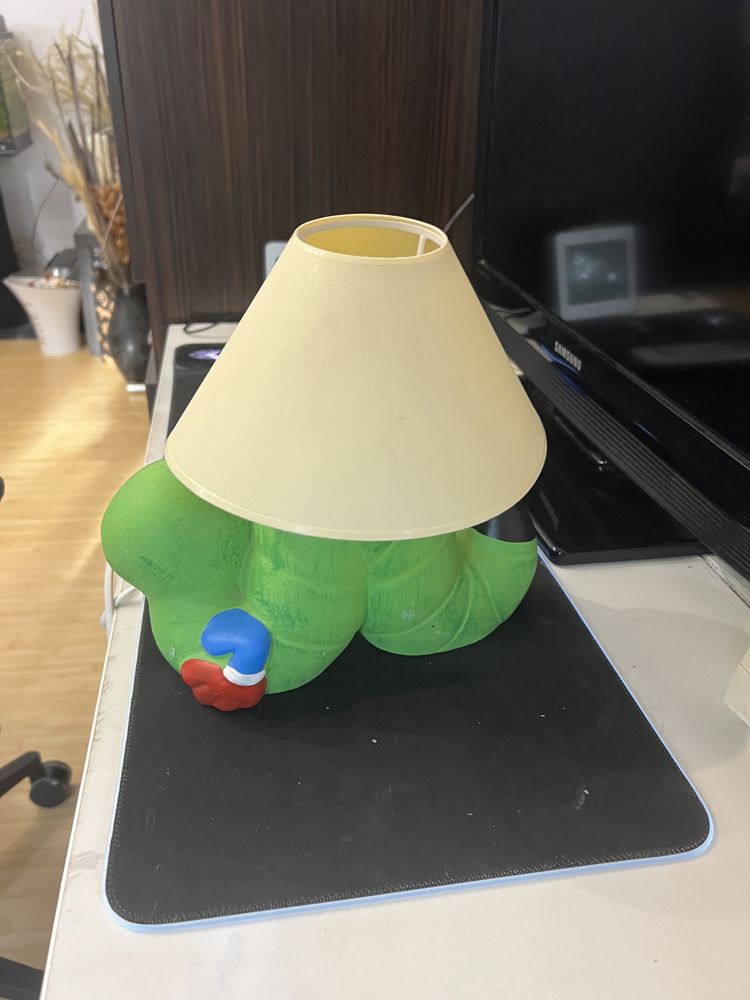 Lampa de copii pentru birou sau noptiera, omida verde