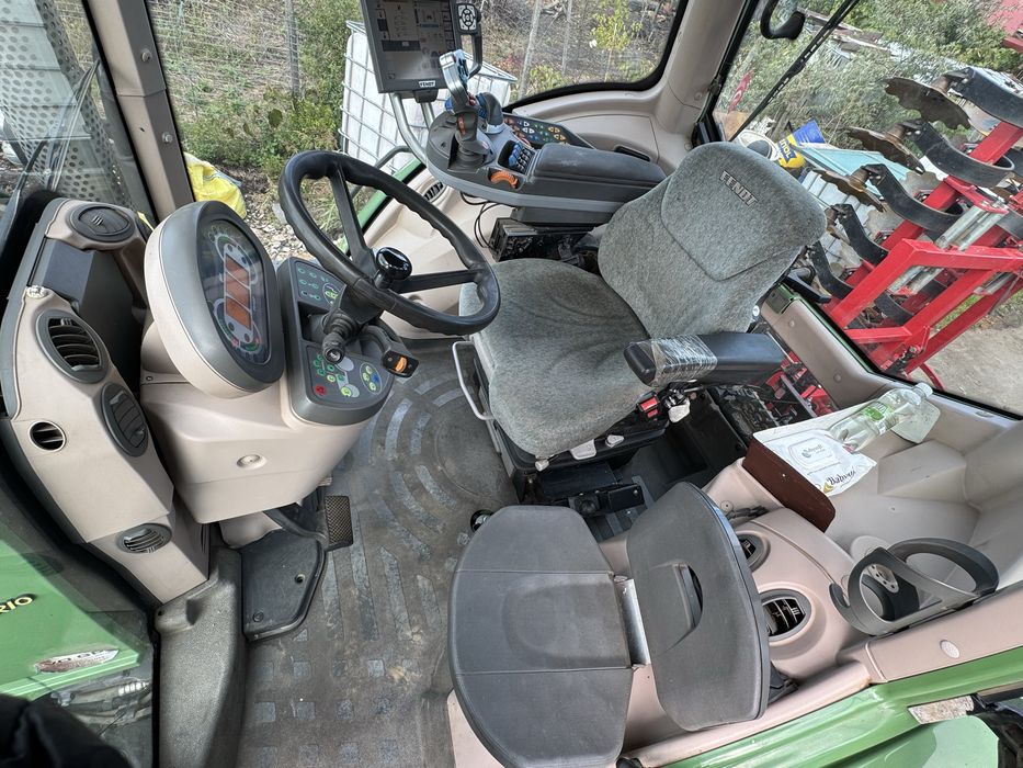 Tractor Fendt Vario 282 + disc